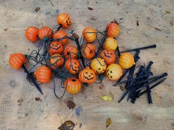 Vintage Halloween Pumpkin Blow Mold With Stakes