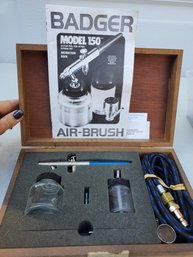 Badger Model 150 Dual Action Internal Mix Bottom Feed Air Brush Kit