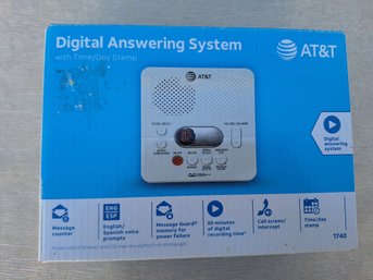 DIGITAL ANSWERING MACHINE IN BOX