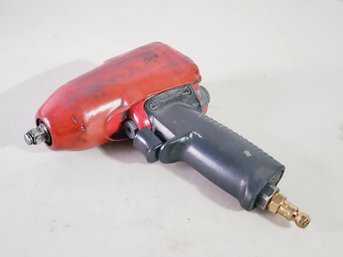 Vintage SNAP ON  3/8' Drive Pneumatic Heavy Duty Reversible Impact Wrench