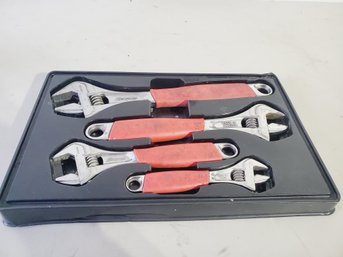 SNAP ON Tools Four Piece Red Handle Adjustable Metric SAE & Wrench Set FADH