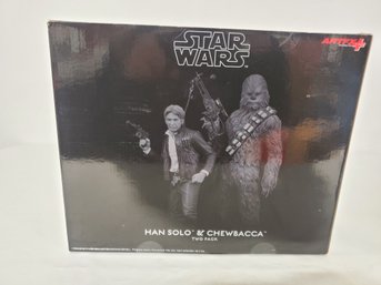 NOS Kotobukiya Artfx Japan Star Wars Han Solo & Chewbacca Two Pack 1/10th Scale Pre Painted Model Kit