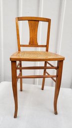 VINTAGE BIRDSEYE MAPLE CHAIR (BAR HEIGHT CHAIR)