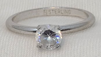 Exquisite And Large Sterling Silver Size 7 CZ Engagement Ring  ~ 2.05 Grams