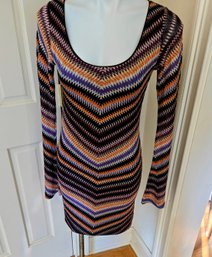 Noble U Fitted Long Sleeved Knit Dress In Multi Zig-zag Design