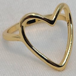 Beautiful Size 8 Gold Plated Heart Ring