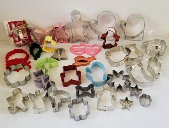 Mixed Lot Of Various Size & Style Cookie Cutters - 34 Pieces