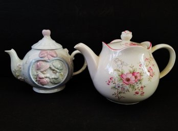 Precious Moments Tea-4-two Teapot & Pink Flowers & Trim Teapot Windsor England