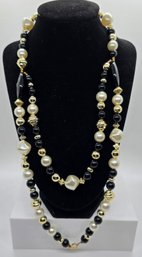 Vintage Black & White Costume Necklace