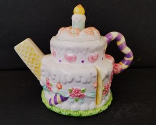 Whimsical Vintage Novelty Teapots: Birthday Cake Heritage Mint & Picnic Time By Cardinal