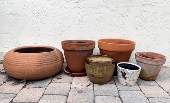 An Assortment Of Terra Cotta Pots - Plus Garden Hose In Hose Pot
