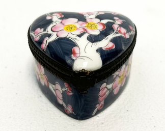 A Hand Painted Limoges Heart Shaped Pill Case