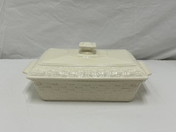 Belleek Serving Dish With Lid