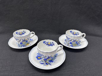 Menage A Trois Of Spode Tea Cups