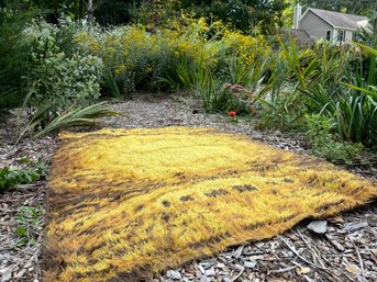 Vintage Mid Century Sunburst Shag Rug 27' X 48'