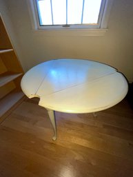 Round Drop Leaf Tri Table