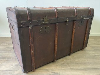 Antique Bailie Trunk With HB Brevetes Hardware