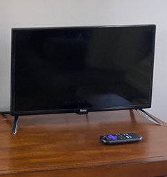 Roku Model 24r2a5x 24'' Tv With Remote