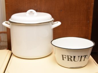 Metal San Ignacio Pasta Pot With Metal Fruit Bowl