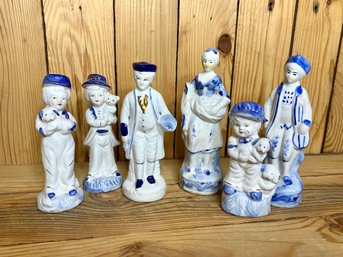 7 Blue And White Figure Statues