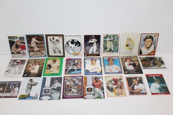 24 Cards Of Baseball Stars 40s - 50s - 60s - Bench- Killebrew- Kiner - Snider - McCovey- Frank Robinson