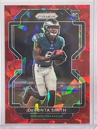 2021 Panini Prizm DeVonta Smith Red Cracked Ice Prizm Rookie Card #335