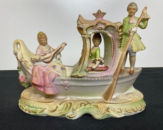 Paulux Swan Gondola Porcelain Centerpiece