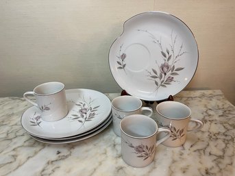 Vintage Rose Set For 4 Plate & Cup Ensemble