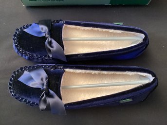 Pair Zealand Sherpa Lined Womens Slippers Size 10 Navy Blue