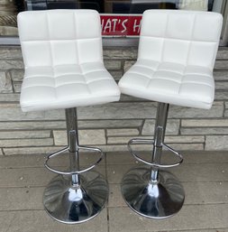 Pair Of Modern White And Chrome Bar Stools Swivel Chairs 16x16x33in To 41in Adjustable Seat Height