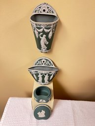 Wedgewood, Green And White 2 Wall Pockets, With 1 Covered Kidney Shaped Covered Trinket Box