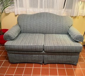 La-z-Boy Love Seat Sofa