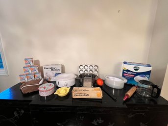 Cookware, Muffin Tin, Rolling Pin, Misc Lot