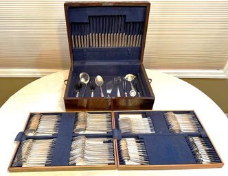 Fracalanza Inoxidavel Flatware Service For 12 Along With Serving Pieces - 129pieces