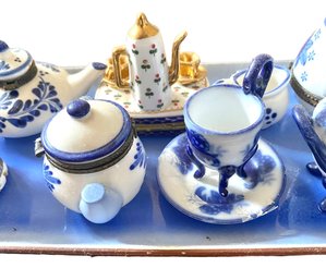 A Blue & White Miniature China Tea Set