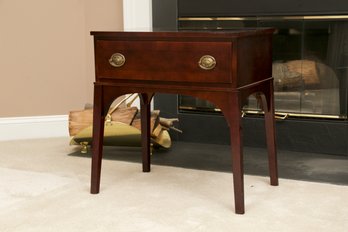 Bombay Single Drawer End Table In Mahogany Finish