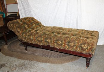 Antique Fainting Couch