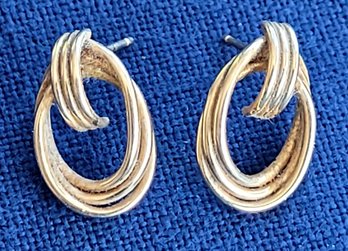 Tri Hoop 14 K Gold Elegant Pierced Earrings 2 Grams