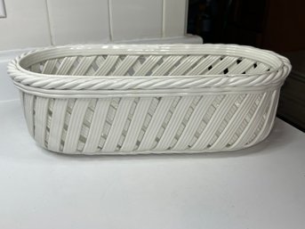 Lovely Large TIFFANY & Co White Ceramic Lattice Bread Basket / Bowl - VERY NICE PIECE - Hand Made In Italy