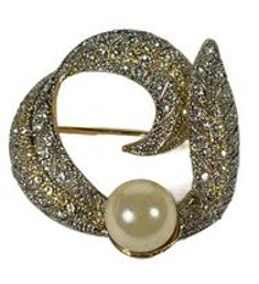 Vintage Good Quality Gold Tone Brooch With Rhinestone And Faux Pearl