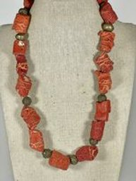 Vintage Chunky Coral Beaded Necklace