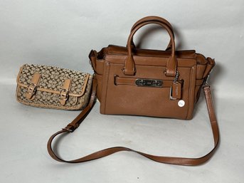 TWO COACH SHOULDERBAGS