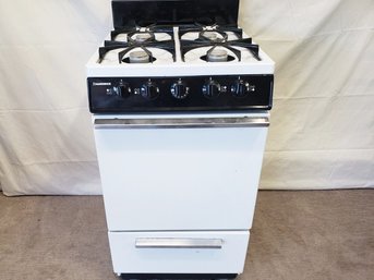 Small Apartment Size Hardwick Efficiency Gas Stove