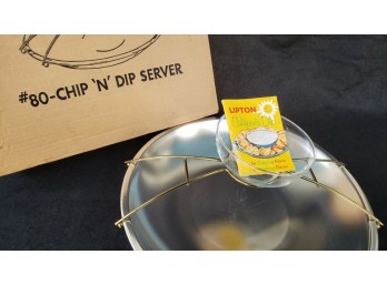 FLYING SAUCER CHIP AND DIP DISH NEW IN BOX FROM THE 1960'S