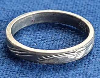 Elegant Etched Sterling Silver Vintage Band Ring With Southwestern Flair