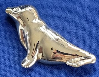 Very Cool Gold Tone Seal Or Sea Lion Large Brooch
