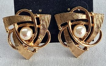 Nice Vintage Gold Tone Atomic Design Clip On Earrings With Faux Pearl Center