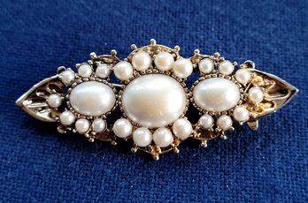 Elegant Classic Victorian Style Faux Pearl Antiqued Finish Brooch