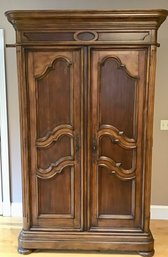 Stunning ETHAN ALLEN Wardrobe