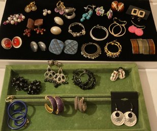 Bejeweled & Bedazzling Vintage Lot Of Earrings, Clipped & Pierced